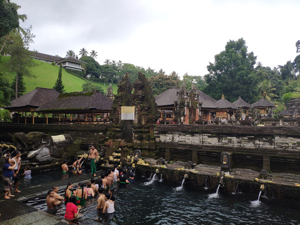 Luxevacay - Bali - Culture & Community - Tirta Empul