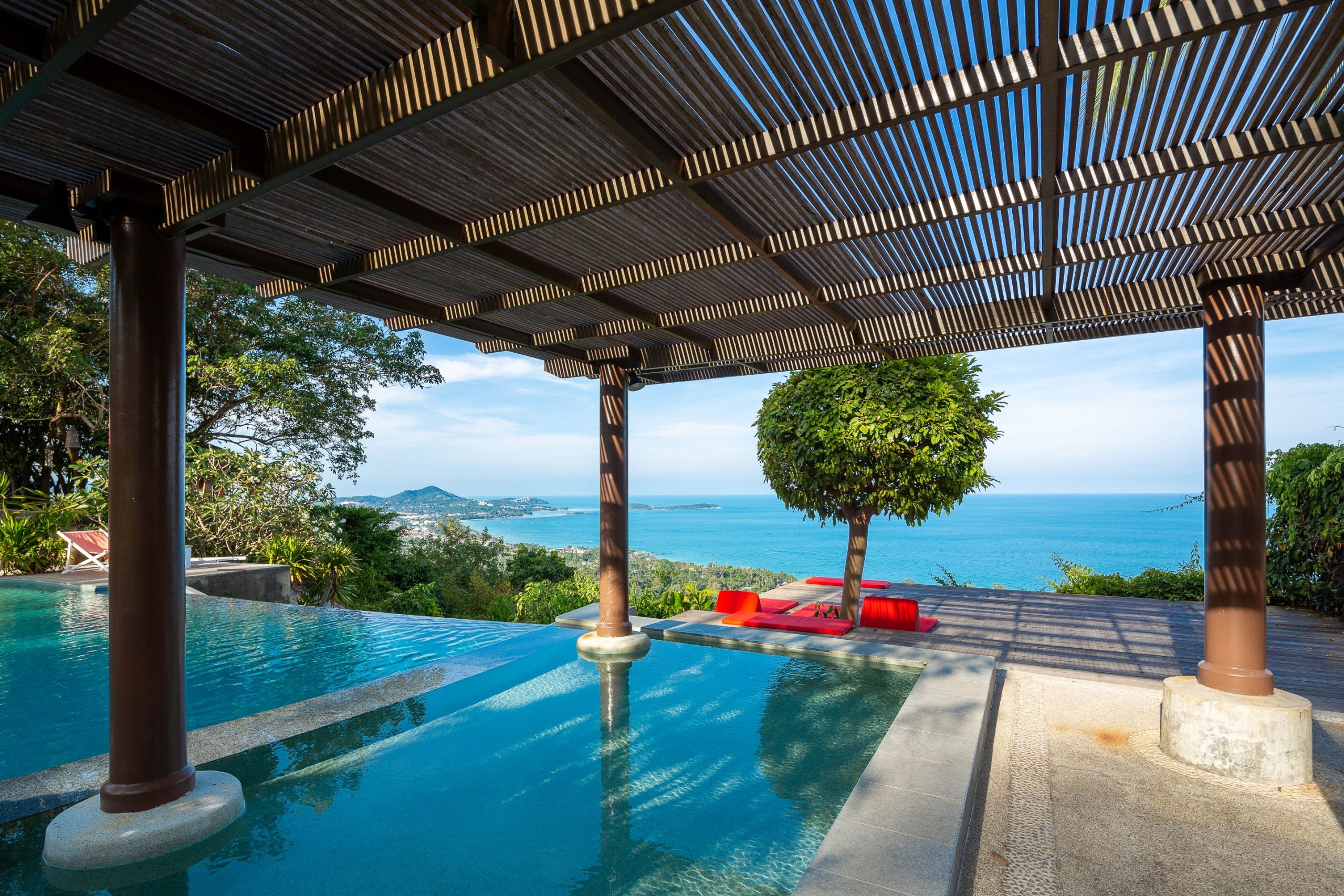 Luxevacay - Koh Samui - Beach Clubs - The Jungle Club