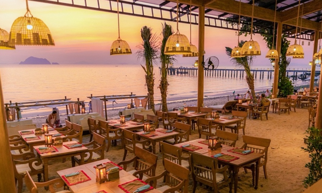 Luxevacay - Phuket - Santhiya Chantara Restaurant
